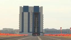 Shenzhou-20 de China listo en la plataforma de lanzamiento