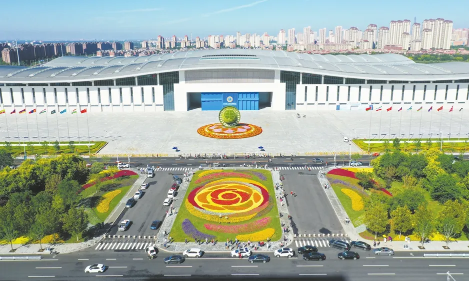 Китай установил рекорд торгового объема с ШОС в 2025 году