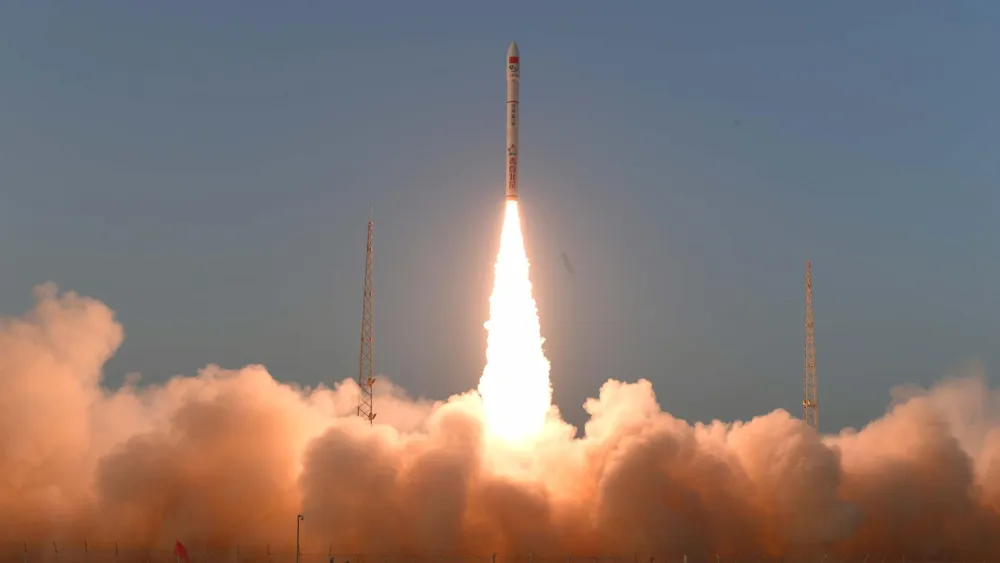 El sector espacial comercial de China lanza dos cohetes en cinco días