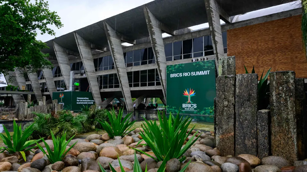 Cumbre de BRICS en Río construye un nuevo orden global