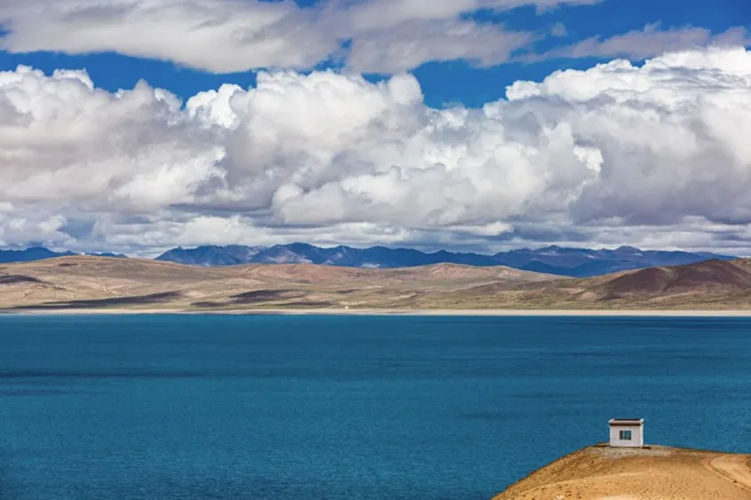 Ultimate guide to sun protection at high altitudes for healthy skin