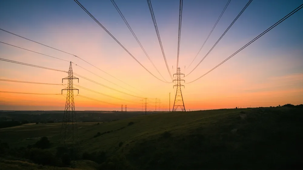 Ultra-High Voltage Project Launches: Power Flows from Xinjiang to Chongqing