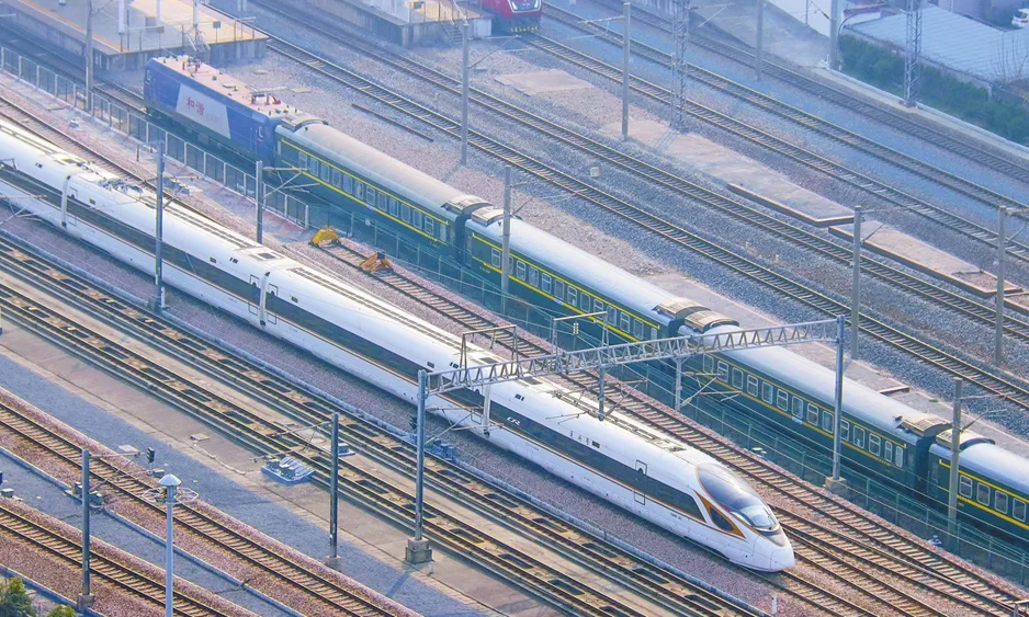 Chinas Eisenbahnsystem befördert 121 Millionen Passagiere zu Frühlingsfestferien