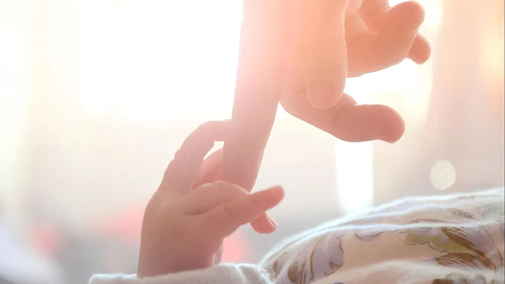 China implementará subsidios nacionales para cuidado infantil