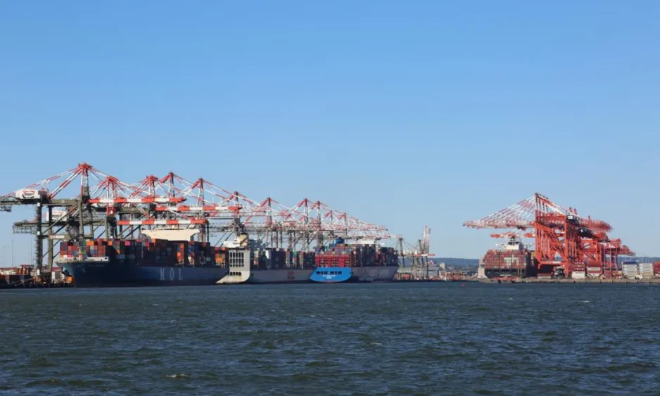 US urged to prioritize economic facts over politics in China trade talks