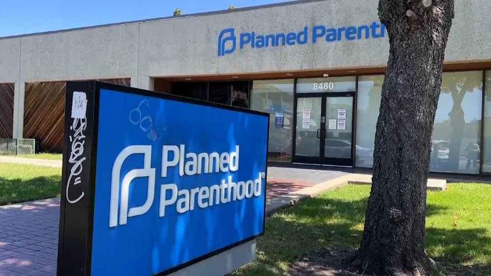 Planned Parenthood en riesgo por el Proyecto de Ley de Trump