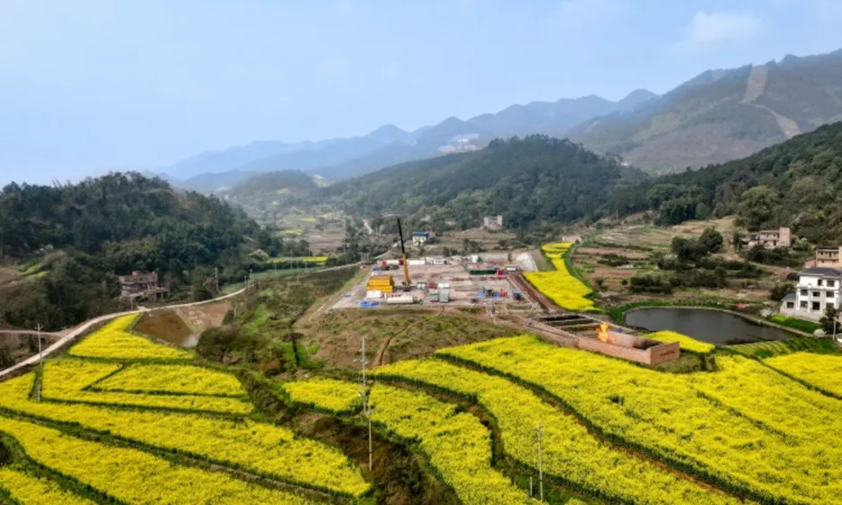 Sinopec Uncovers 100 Billion Cubic Meters Shale Gas in China