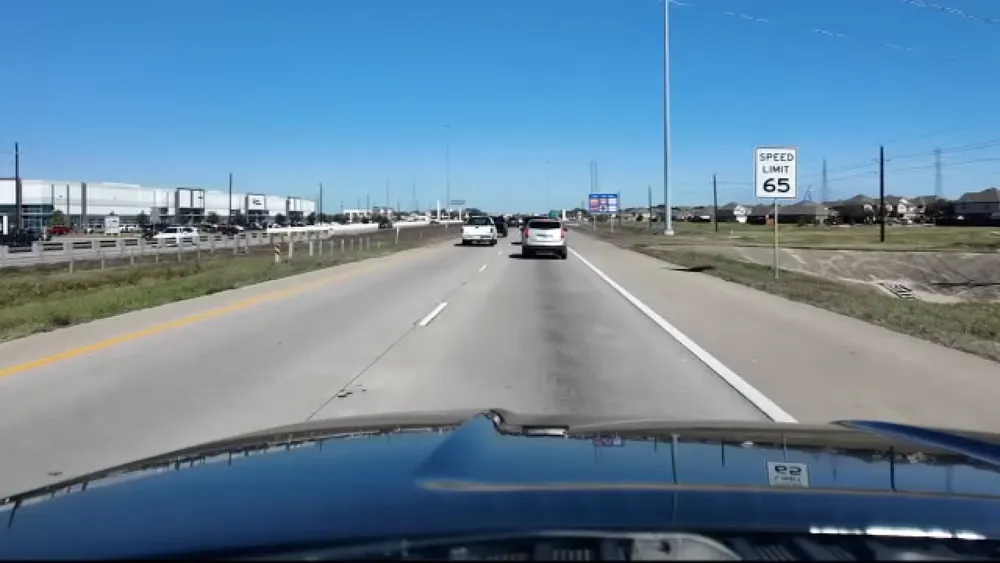 Houston, Texas Police Department officer accused of driving 130 mph with 8-year-old son in car, court documents show