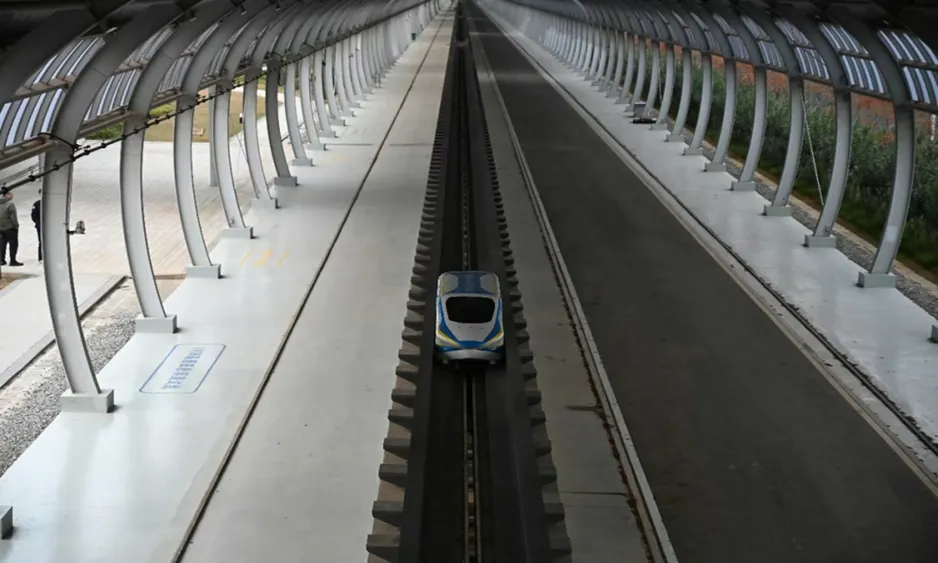 Labor in Hubei bricht Weltrekord mit Magnetschwebetechnologie bei 800 km/h