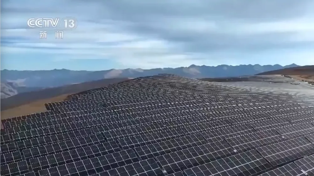 China baut die größte Solarkraftstation der Welt aus und erreicht neue Höhen