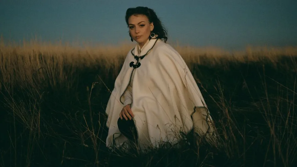 Angel Olsen о горе, выходе и создании кантри-альбома