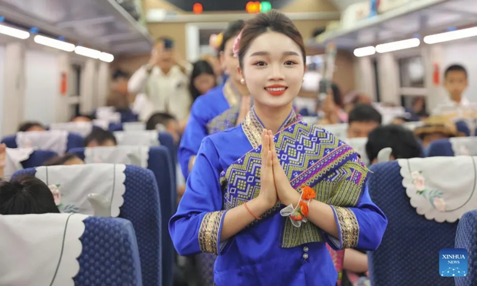 Обмен между Китаем и АСЕАН достиг 25,24 миллиона с января по август