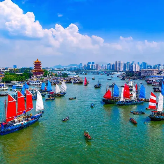 Durchschnittliche Hafenbesucher während Ching Ming Festival bei 2.071 Millionen pro Tag