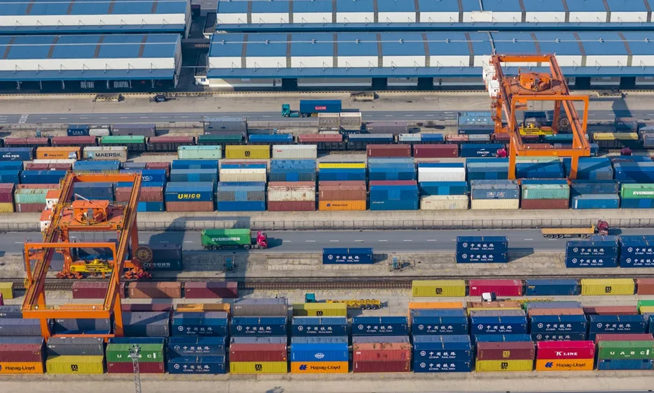 China's Logistics Sector Boosts Economic Growth in March