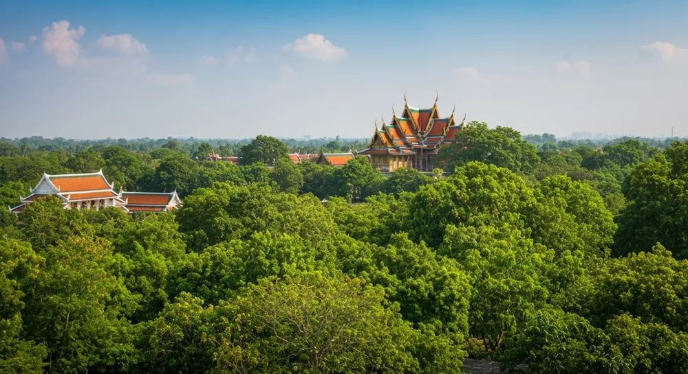 „Der thailändische Baht fällt aufgrund von Währungsschwankungen.“