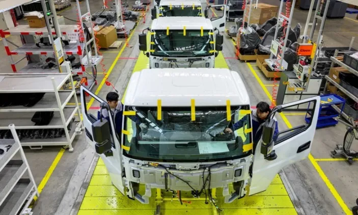 Manufactura en China se debilita pero empresarios se mantienen optimistas