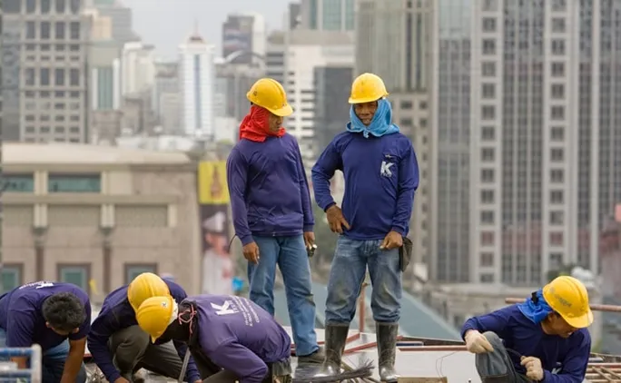 OMS y OMM lanzan informe para proteger a trabajadores del estrés térmico