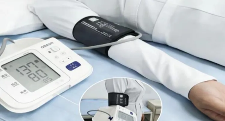 Cómo manejar la hipertensión ortostática en pacientes con Parkinson