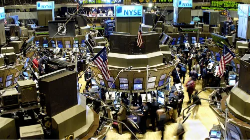 US stocks finish mixed following US-EU trade agreement