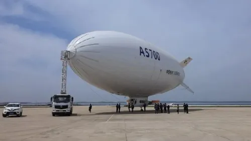 China's AS700 Airship Achieves First Low Altitude Flight