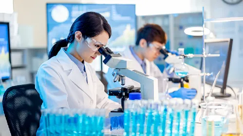 La necesidad de innovación y nuevos modelos de financiamiento ante la caída del gasto global en salud