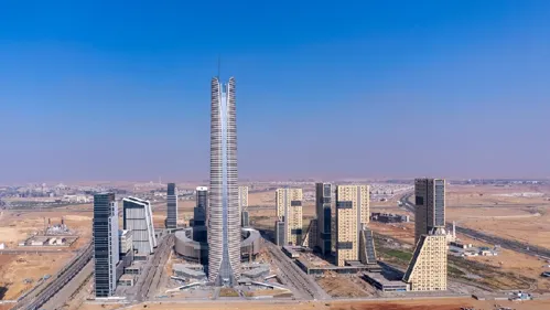 Paredes de vidrio chinas transforman rascacielos en Egipto