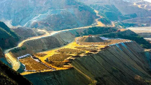 China establece nuevas regulaciones para tierras raras que inician el 1 de octubre