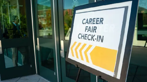 US Jobs Data Looks Strong But Hides Structural Weaknesses